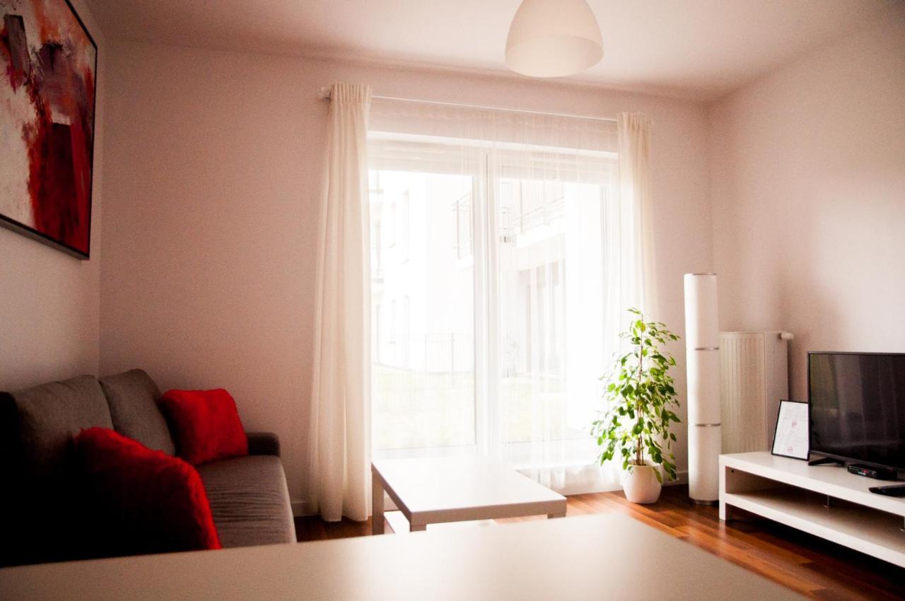 Apartament Rosso 罗兹 外观 照片