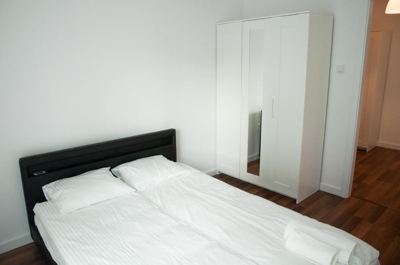 Apartament Rosso 罗兹 外观 照片