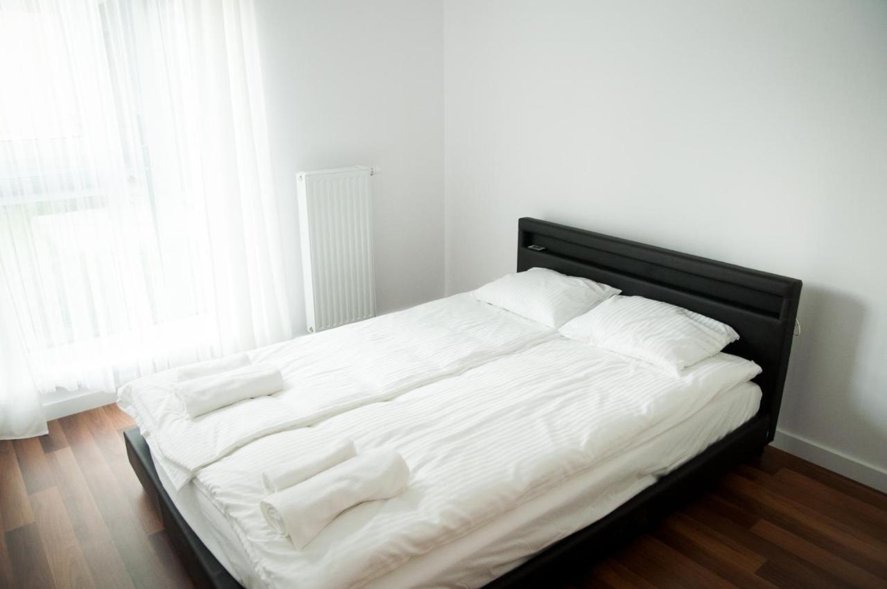 Apartament Rosso 罗兹 外观 照片